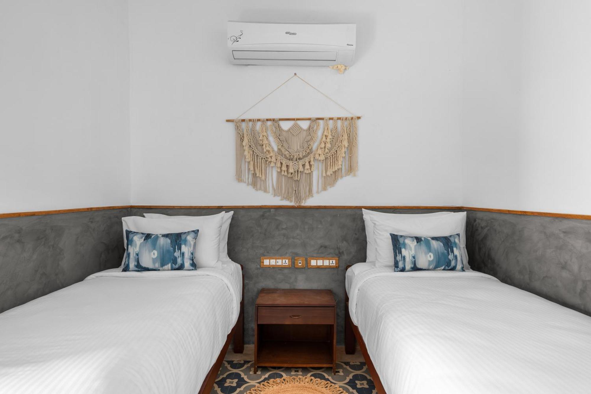Hotel Azora By Ayatana, Goa Morjim Zewnętrze zdjęcie